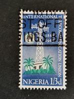 Nigéria 1965 - tour de transmission de télécommunications, Timbres & Monnaies, Timbres | Afrique, Affranchi, Enlèvement ou Envoi