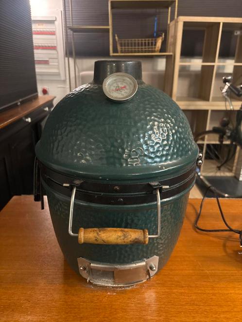Big Green Egg Mini, Tuin en Terras, Houtskoolbarbecues, Zo goed als nieuw, Ophalen