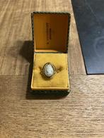 Antieke camée ring, Ophalen of Verzenden, Goud