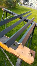 Hoekprofielen en daktrim antraciet ral9016, Doe-het-zelf en Bouw, Metalen, Ophalen, Zo goed als nieuw