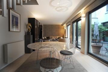 HERUITGAVE VAN TABLE KNOLL SAARINEN beschikbaar voor biedingen