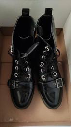 Graceland - black high gloss boots, size: 40, Kleding | Dames, Ophalen of Verzenden, Zo goed als nieuw