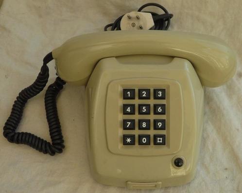 Retro Telefoontoestel, T65, Krone, Beige, PTT, 1980s.(1), Verzamelen, Retro, Overige typen, Ophalen of Verzenden