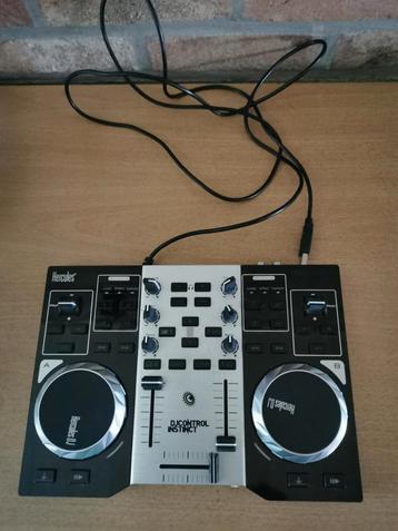 Hercules DJ control Instinct. PartyPack  beschikbaar voor biedingen