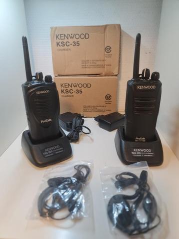 Kenwood Portofoons - 2 stuks met accessoires beschikbaar voor biedingen