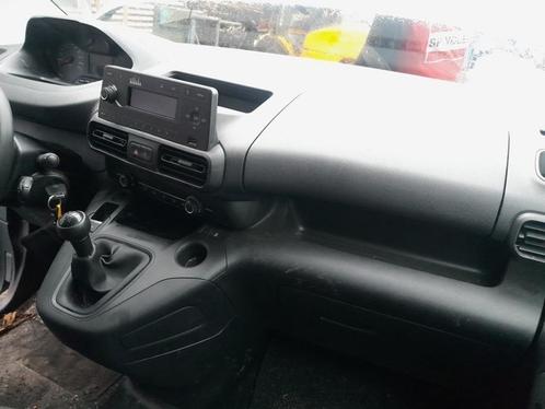 DASHBOARDKASTJE Peugeot Partner (EF / EU) (01-2018/-), Auto-onderdelen, Dashboard en Schakelaars, Peugeot, Gebruikt