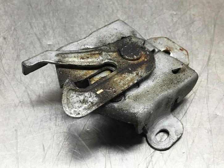 MOTORKAP SLOT Suzuki Alto (01-2009/-), Auto-onderdelen, Carrosserie, Suzuki, Gebruikt