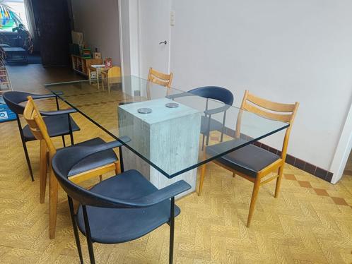 Glazen design tafel te koop, Huis en Inrichting, Tafels | Eettafels, Gebruikt, 150 tot 200 cm, 200 cm of meer, Vijf personen of meer