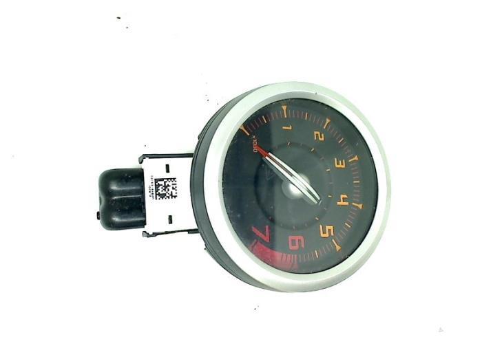Toerenteller van een Renault Twingo, Auto-onderdelen, Dashboard en Schakelaars, Renault, Gebruikt, 3 maanden garantie, Ophalen of Verzenden