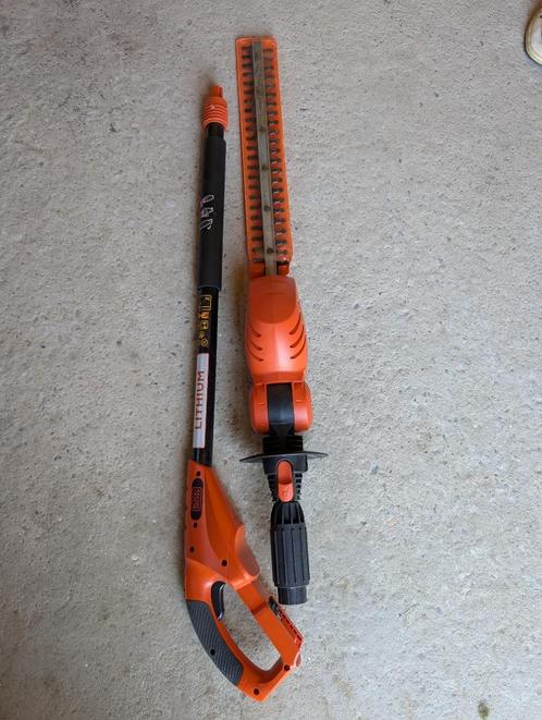 Heggeschaar accu black+decker lithium, Tuin en Terras, Heggenscharen, Zo goed als nieuw, Accu, Ophalen