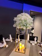 Bloemen op gouden staander,, Ophalen, Zo goed als nieuw