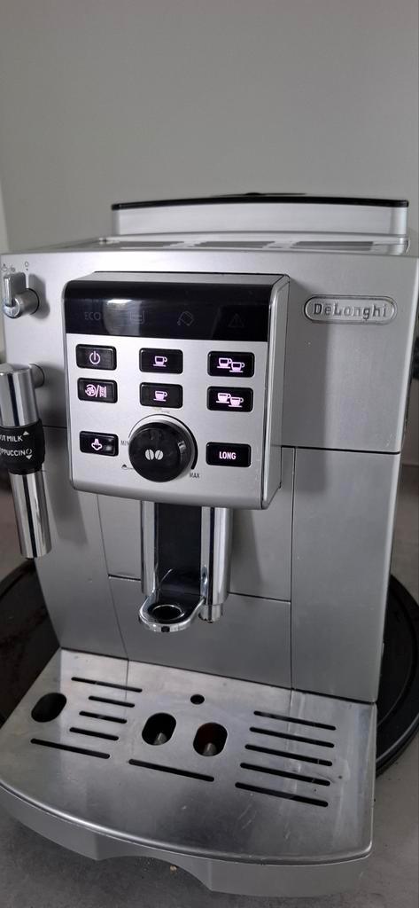 Machine à café Delonghi avec grains et garantie, Electroménager, Cafetières, Comme neuf, Café moulu, Café en grains, Cafetière