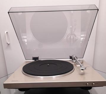 DENON platenspeler uit overlijden  als nieuw te beluisteren beschikbaar voor biedingen
