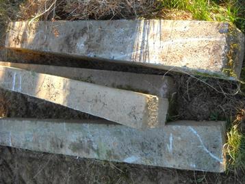 Linteaux béton armé pour constructions. beschikbaar voor biedingen