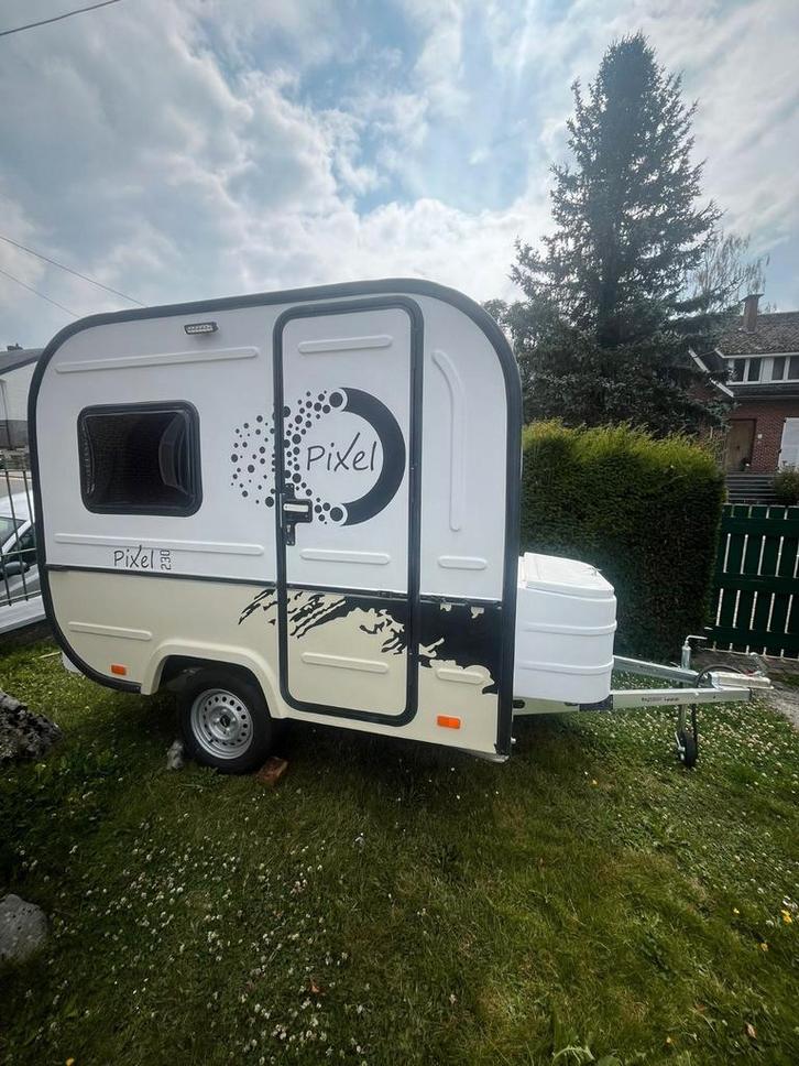 Caravane -750 kg., Caravans en Kamperen, Caravans, Particulier, tot en met 2, tot 500 kg, Overige, Overige merken, Frans bed, tot 4 meter