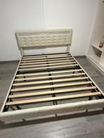 Bed 1.60mx2m zonder matras met led, Huis en Inrichting, Slaapkamer | Bedden, Ophalen, Zo goed als nieuw, Beige