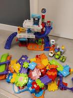 Toet toet garage en auto's, Kinderen en Baby's, Speelgoed | Vtech, Ophalen, Zo goed als nieuw, 6 maanden tot 2 jaar