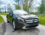 Mercedes-Benz GLA200 156PK Navi / Leder / set Winterbanden, Auto's, Mercedes-Benz, 139 g/km, 4 cilinders, Bruin, Bedrijf