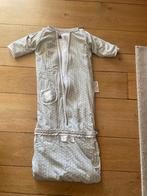 4 seizoens slaapzak puckababy grijs met bolletjes, Kinderen en Baby's, Ophalen of Verzenden, Gebruikt, 100 cm of meer, Slaapzak