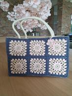vintage granny square tas blauw en roze, Ophalen of Verzenden, Nieuw, Blauw