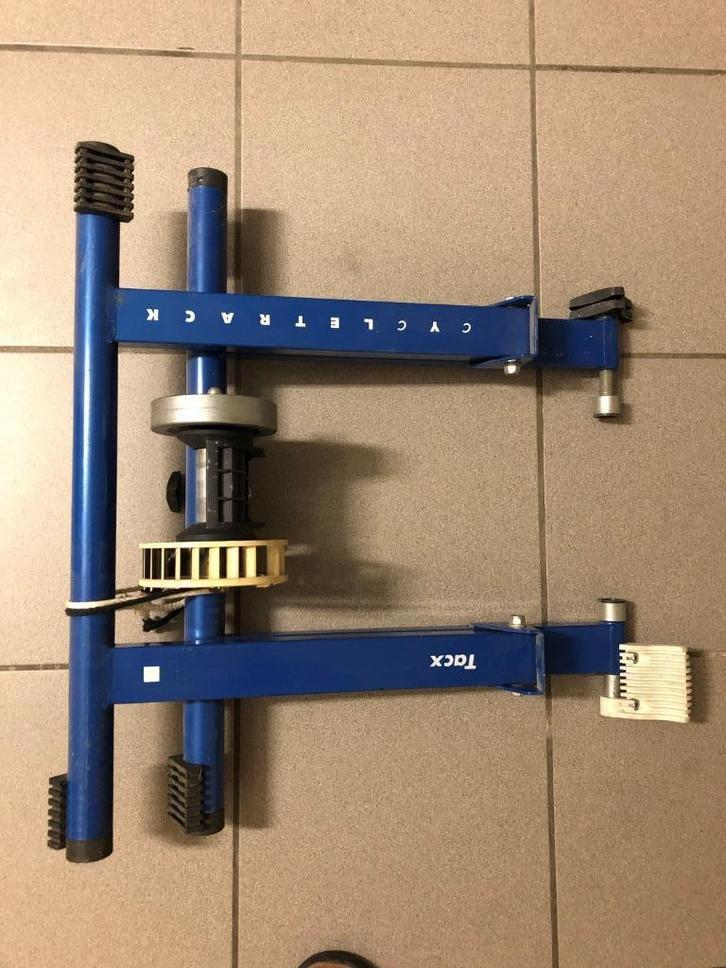 Tacx 'Cycletrack' fietsrollen, Sport en Fitness, Wielrennen, Zo goed als nieuw, Overige typen, Ophalen