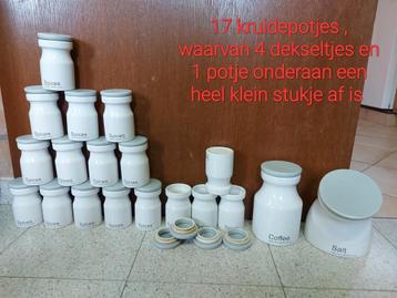 Kruidepotjes beschikbaar voor biedingen