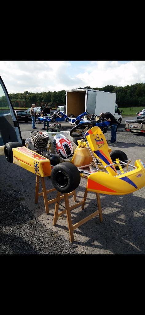 Carte de Mike Wilson Parilla, Sports & Fitness, Karting, Utilisé, Kart, Enlèvement