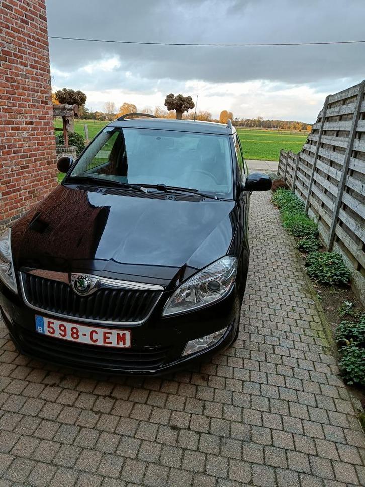 skoda fabia combi 2010 diesel 55kw/75 pk 1598 cm3, Auto's, Skoda, Particulier, Fabia, Diesel, Euro 5, Overige carrosserie, 4 deurs