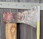 2 hakbijlen, 1 handbijltje en 1 kliefbijl, Tuin en Terras, Ophalen, Gebruikt, Bijl