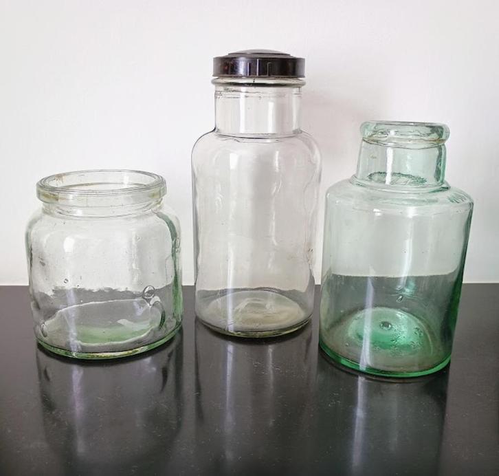 antieke glazen en bokalen, bakeliet deksel, Antiek en Kunst, Curiosa en Brocante, Ophalen of Verzenden