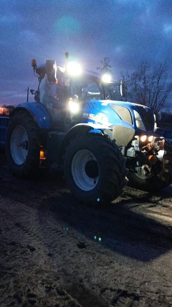 New Holland T7.210, Zakelijke goederen, Landbouw | Tractoren, tot 2500, New Holland, meer dan 160 Pk, Gebruikt, Ophalen of Verzenden