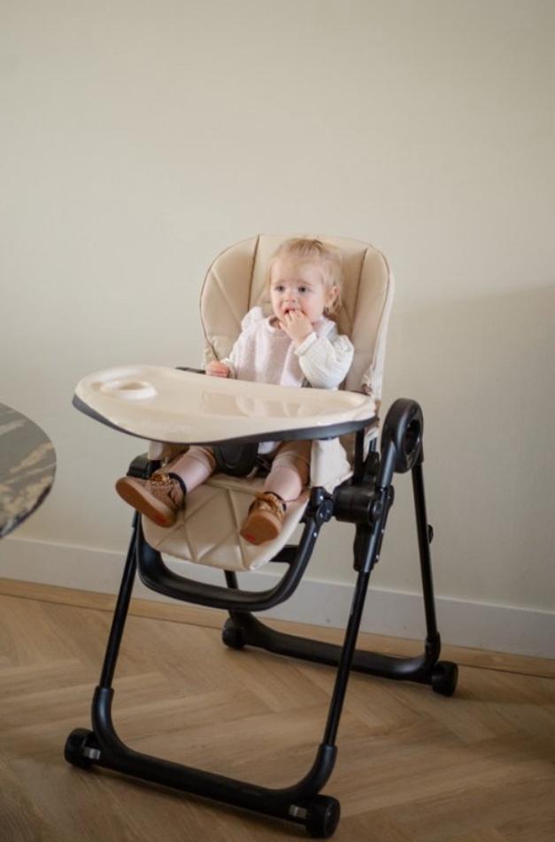 kinderstoel, Kinderen en Baby's, Kinderstoelen, Zo goed als nieuw, Afneembaar eetblad, Ophalen