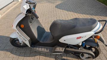 Govecs Go S1.2 elektrische scooter beschikbaar voor biedingen