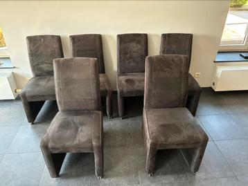 eettafel stoelen flueel / alcanta met wieltjes beschikbaar voor biedingen