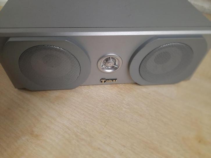 één kleine luidspreker Tokai , 2 weg systeem Ekeren, Audio, Tv en Foto, Luidsprekerboxen, Gebruikt, Center speaker, Minder dan 60 watt