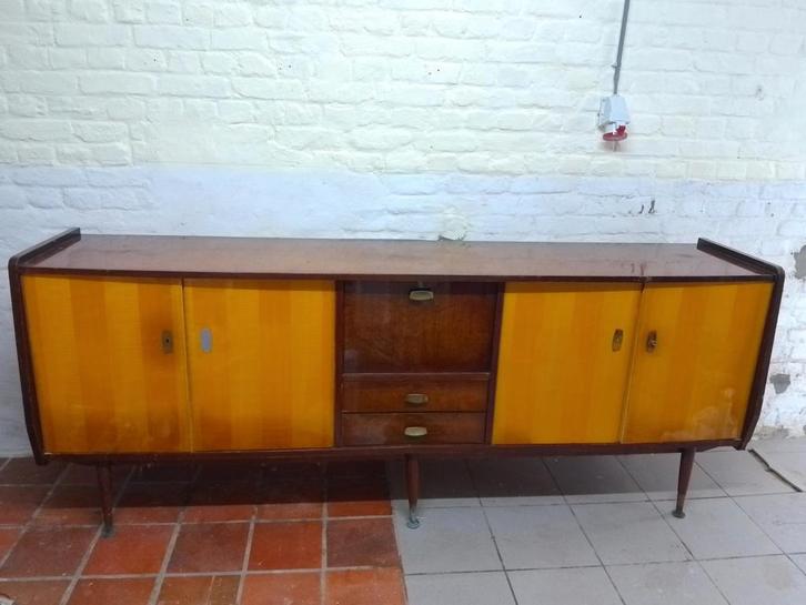 Vintage dressoir te koop., Huis en Inrichting, Kasten | Dressoirs, Gebruikt, Ophalen
