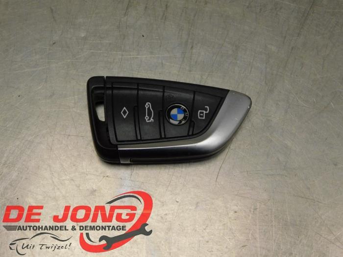 Clé d'un BMW 3-Serie, -, 3 mois de garantie, Utilisé, -