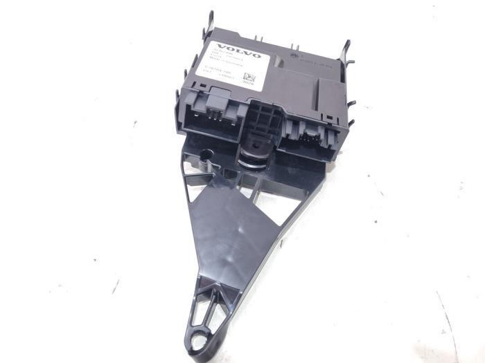 Module achterklep motor van een Volvo XC60, Auto-onderdelen, Carrosserie, Volvo, Gebruikt, 3 maanden garantie, Ophalen of Verzenden