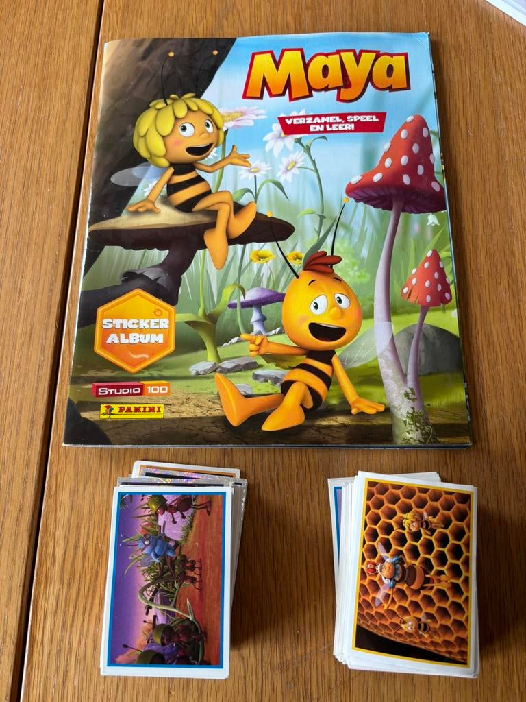 Panini maya de bij stickeralbum en losse stickers, Ophalen, Zo goed als nieuw, Strip of Tekenfilm