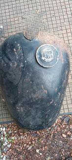 Reservoir, Motoren, Ophalen