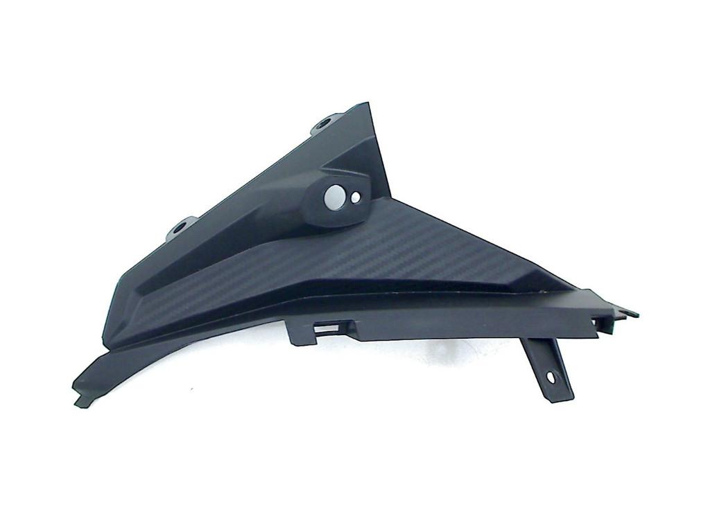 CARÉNAGE SUPÉRIEUR AVANT GAUCHE Aprilia (1B008906), Motos, Dhr. S. di Majo, Utilisé, Info@cama-motorparts.nl, P.J. Troelstraweg 8 8
3144 CX  MAASSLUIS, NL