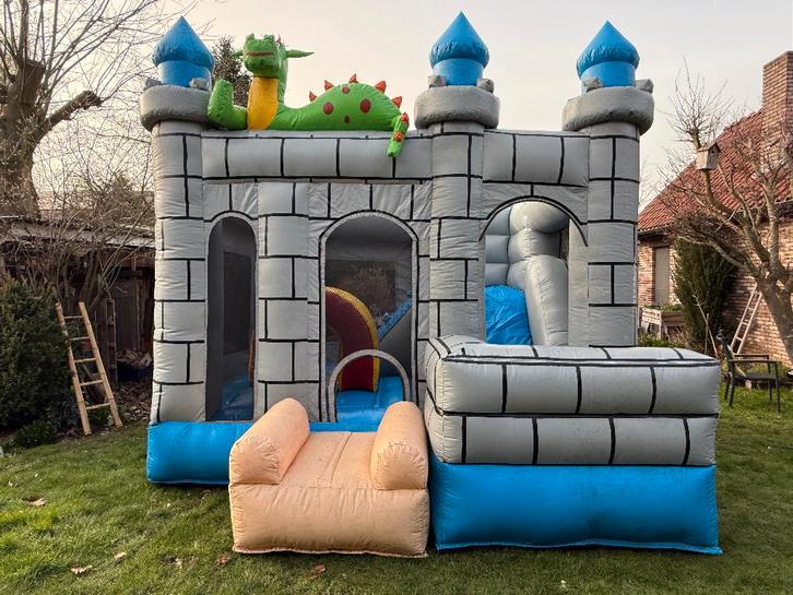 Springkasteel Drakenkasteel te huur, Hobby & Loisirs créatifs, Articles de fête | Location, Comme neuf, Enlèvement
