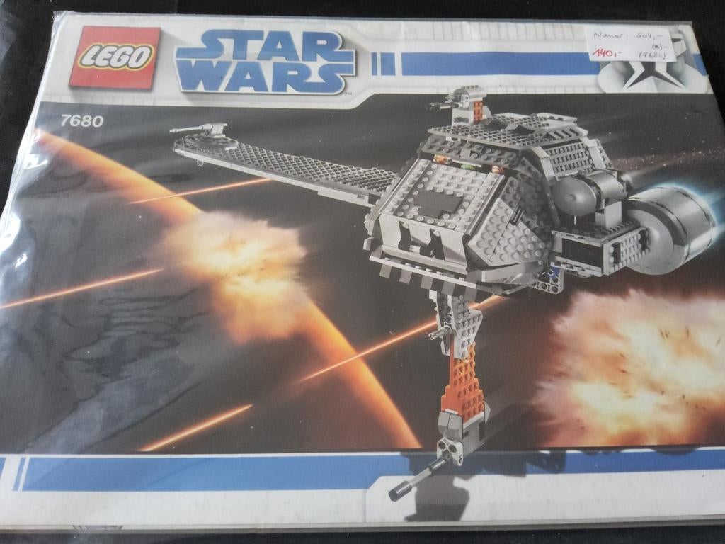 Lego 7680 La Guerre des étoiles, Enlèvement