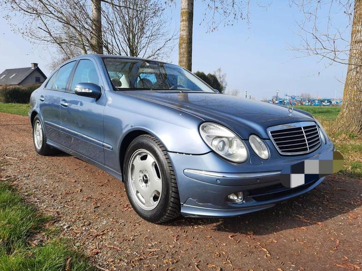 Mercedes-Benz E320 AVANTGARDE EERSTE EIGENAAR, Auto's, Mercedes-Benz, Bedrijf, Te koop, E-Klasse, ABS, Airbags, Airconditioning
