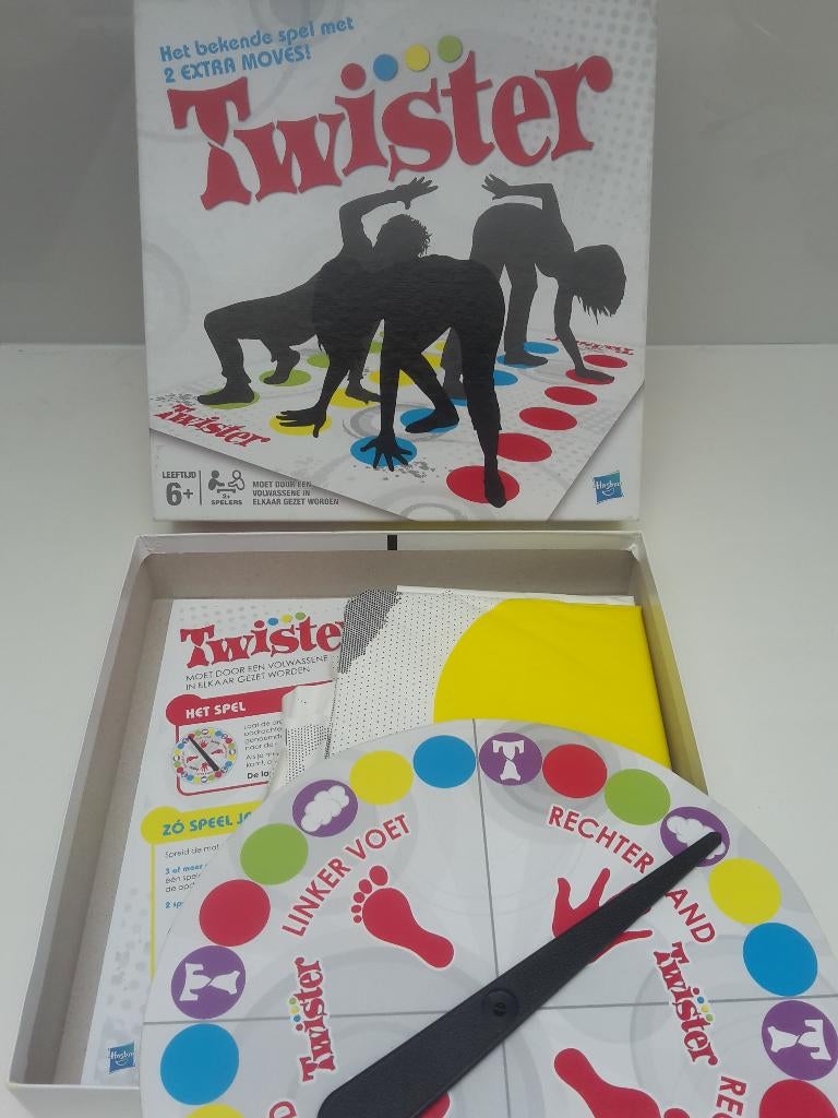 Nieuw partyspel Twister, 2+ spelers, Hasbro, + gratis promo, Ophalen of Verzenden, Zo goed als nieuw, Hasbro
