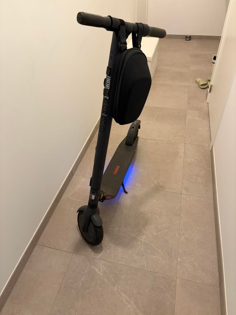 Segway Ninebot E25E, Ophalen