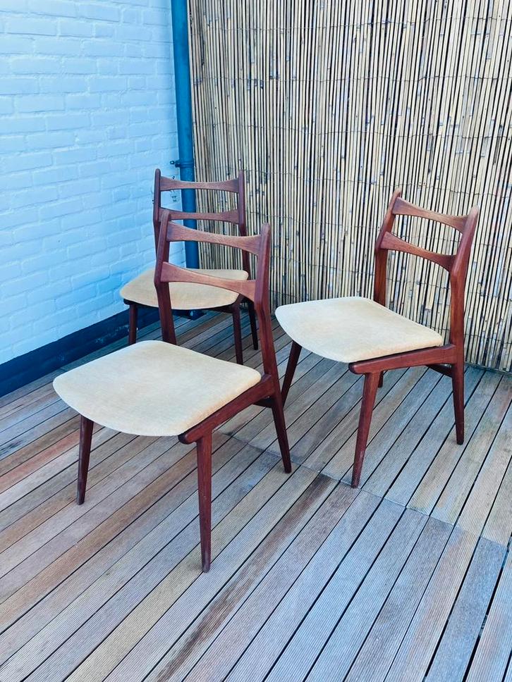Vintage set van 3 teakhouten eetkamerstoelen van Habeo, Maison & Meubles, Chaises, Comme neuf, Trois, Bois, Tissus, Enlèvement