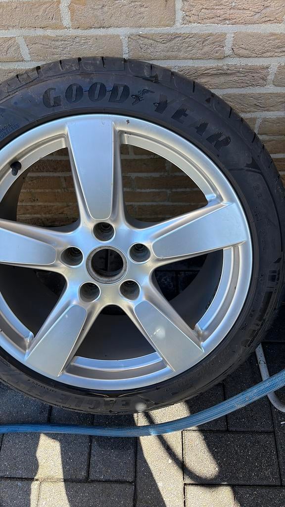 Porsche Cayenne velgen met band., Ophalen, Gebruikt, Banden en Velgen, 235 mm