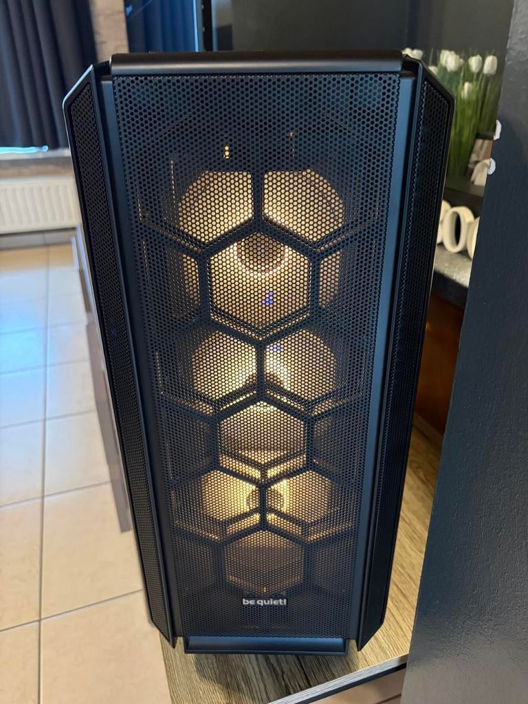 Pc voor gaming ARGB, Informatique & Logiciels, Ordinateurs de bureau, Comme neuf, 4 Ghz ou plus, SSD, 16 GB, Avec carte vidéo