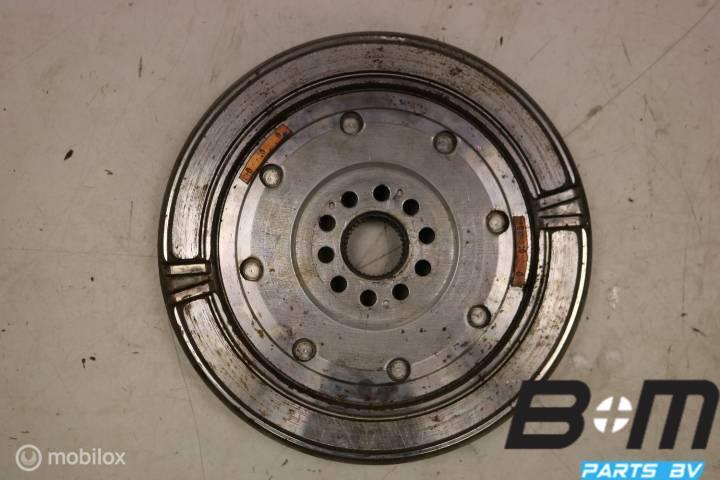 2 massavliegwiel VW Passat B6 / Golf 5 R32 022105266AG, Autos : Pièces & Accessoires, Utilisé